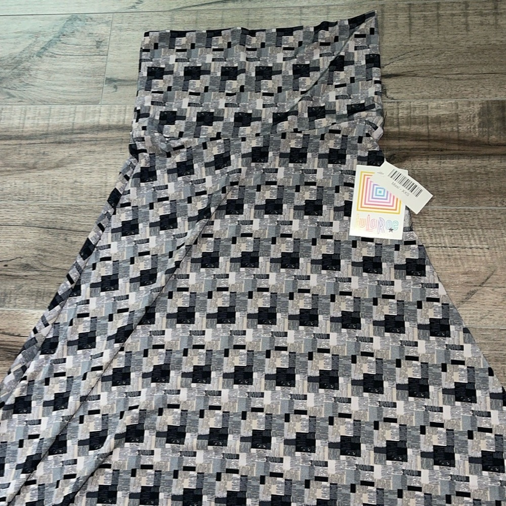 NWT LulaRoe Maxi Skirt XXS